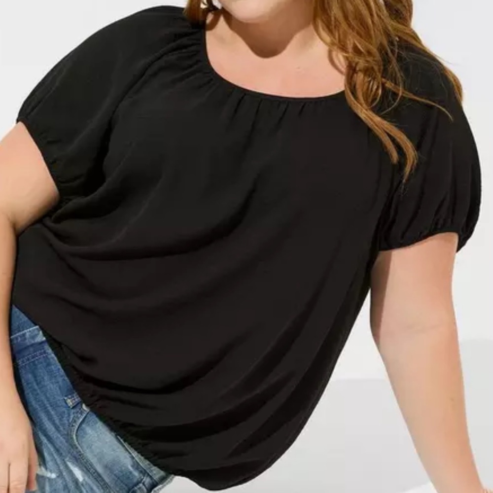 Torrid Seersucker Surplice Back Short Sleeve Crop Top